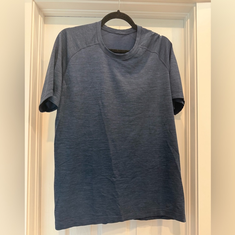 Lululemon Men's Blue Athletic T Shirt